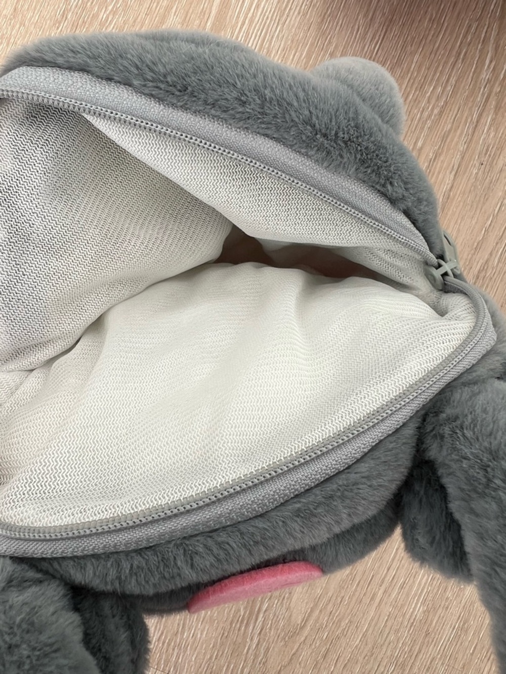 Kuromi Sanrio Mini Plush Handbag - Picture 10 of 10